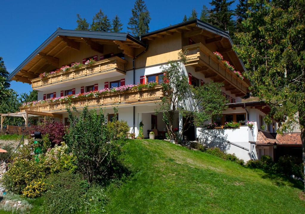 Hotel Zauchtaler Hof Altenmarkt im Pongau Exterior foto